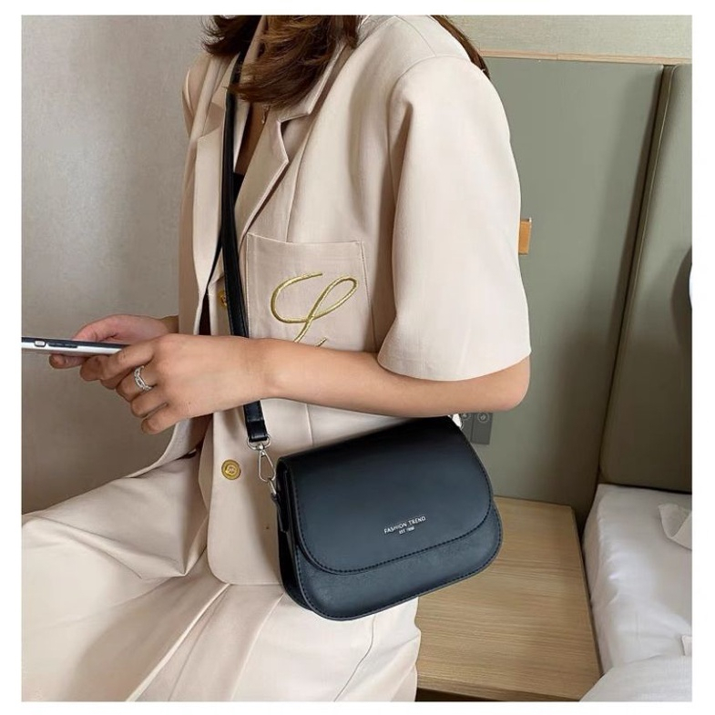 Túi Xách Nữ Đẹp Đeo Chéo Đeo Vai Ngăn Rộng Dây Da 2023