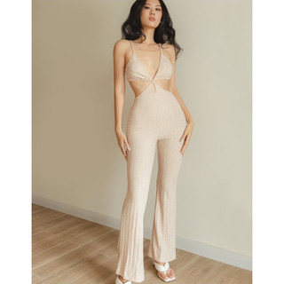 {SALE} Bodysuit hai dây khoét eo | CHARMER