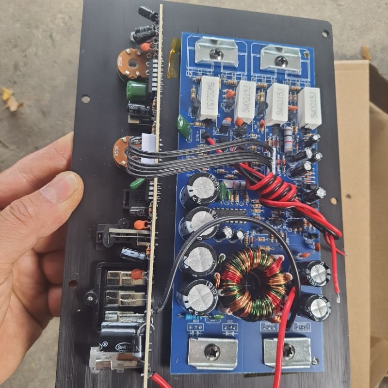 MẠCH LOA SUB 12 V