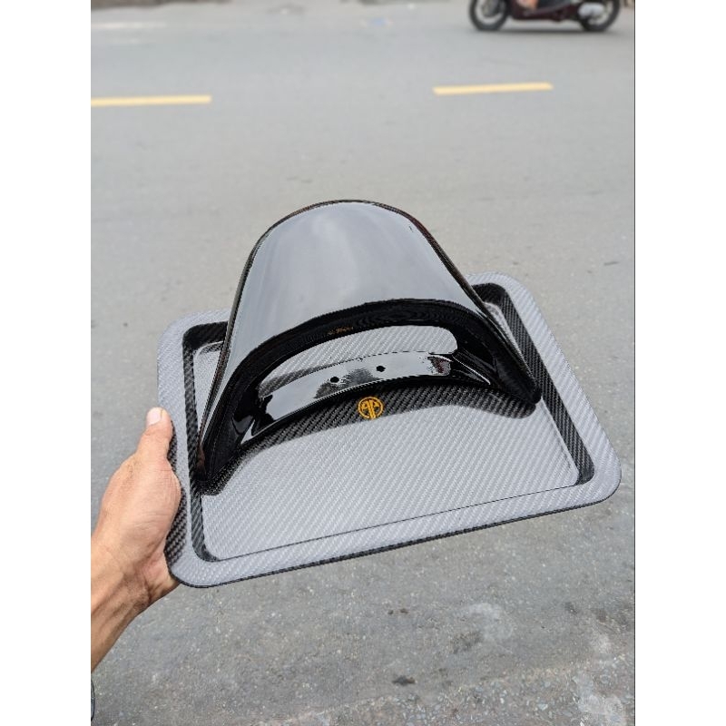 Đuôi gió gắn kiểng cho Vespa Sprint /Primavera /GTS/ LX/ S