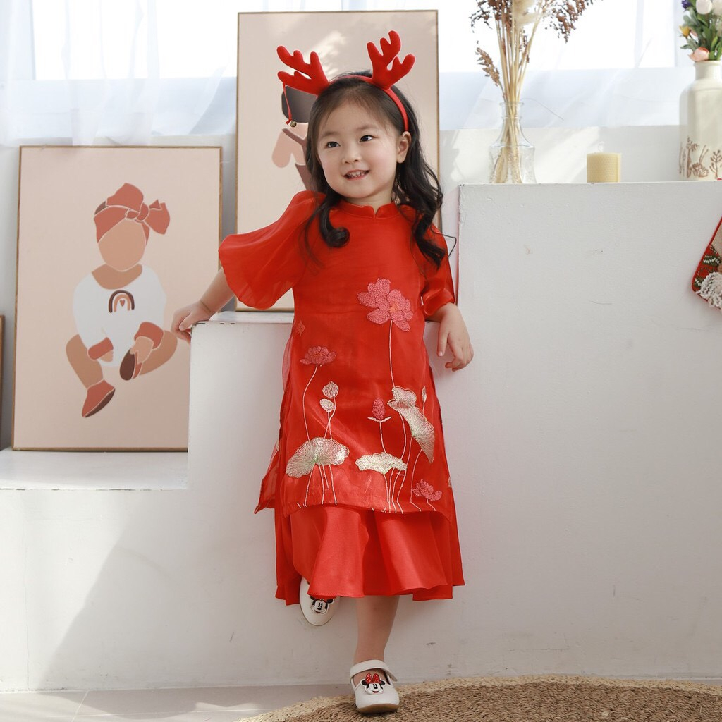 Áo dài bé gái, áo dài cách tân cho bé gái Hoa Sen đỏ, vàng tay bồng, chân váy 2 lớp xịn xò cao cấp