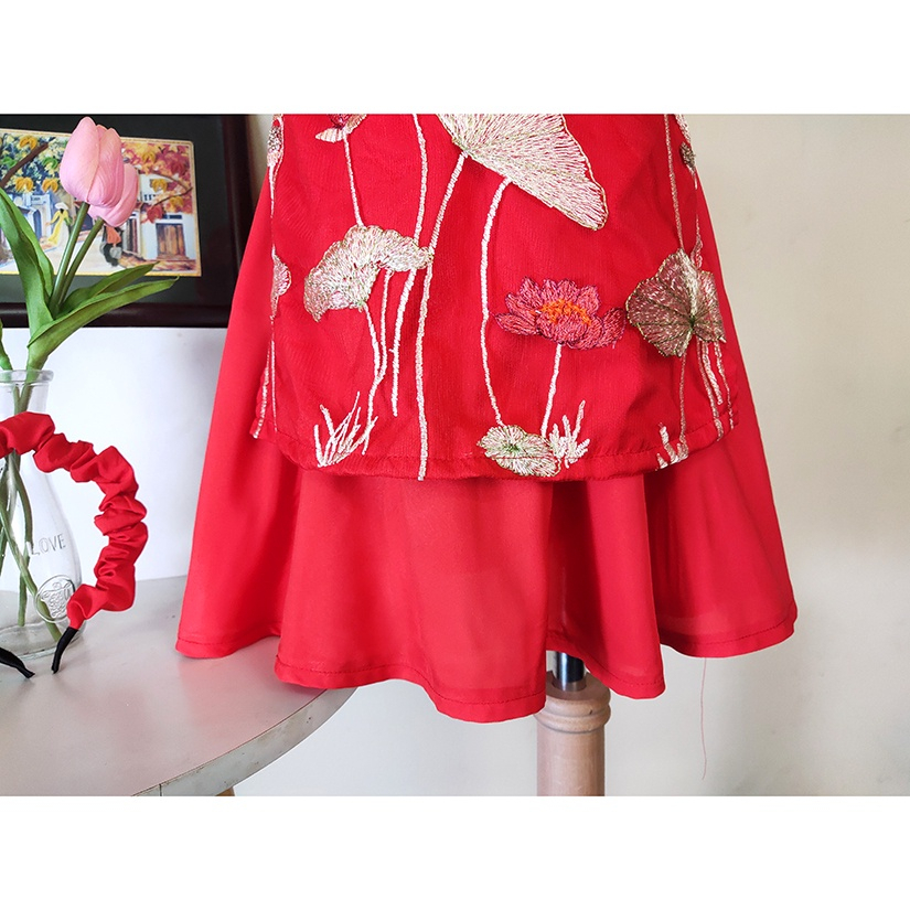 Áo dài bé gái, áo dài cách tân cho bé gái Hoa Sen đỏ, vàng tay bồng, chân váy 2 lớp xịn xò cao cấp