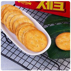 Bánh Quy Mặn ZEC Lotte Hộp 300G