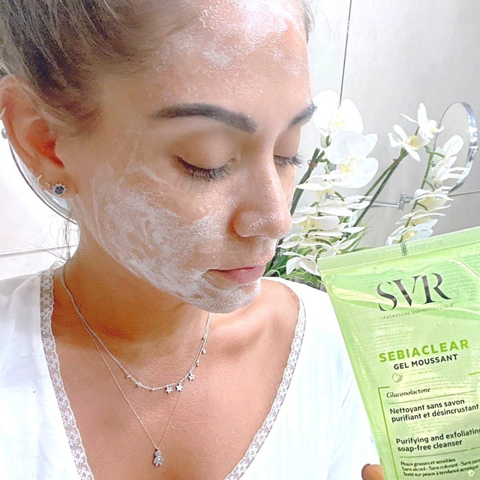 Gel rửa mặt SVR giúp làm sạch da  - Sữa rửa mặt cho da dầu Sebiaclear, da khô Topialyse và da nhạy cảm Physiopure