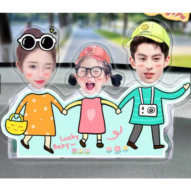 Standee Lắc Đầu Thegioipuzzle Gia Đình 3 người in theo yêu cầu Để Bàn Trang Trí