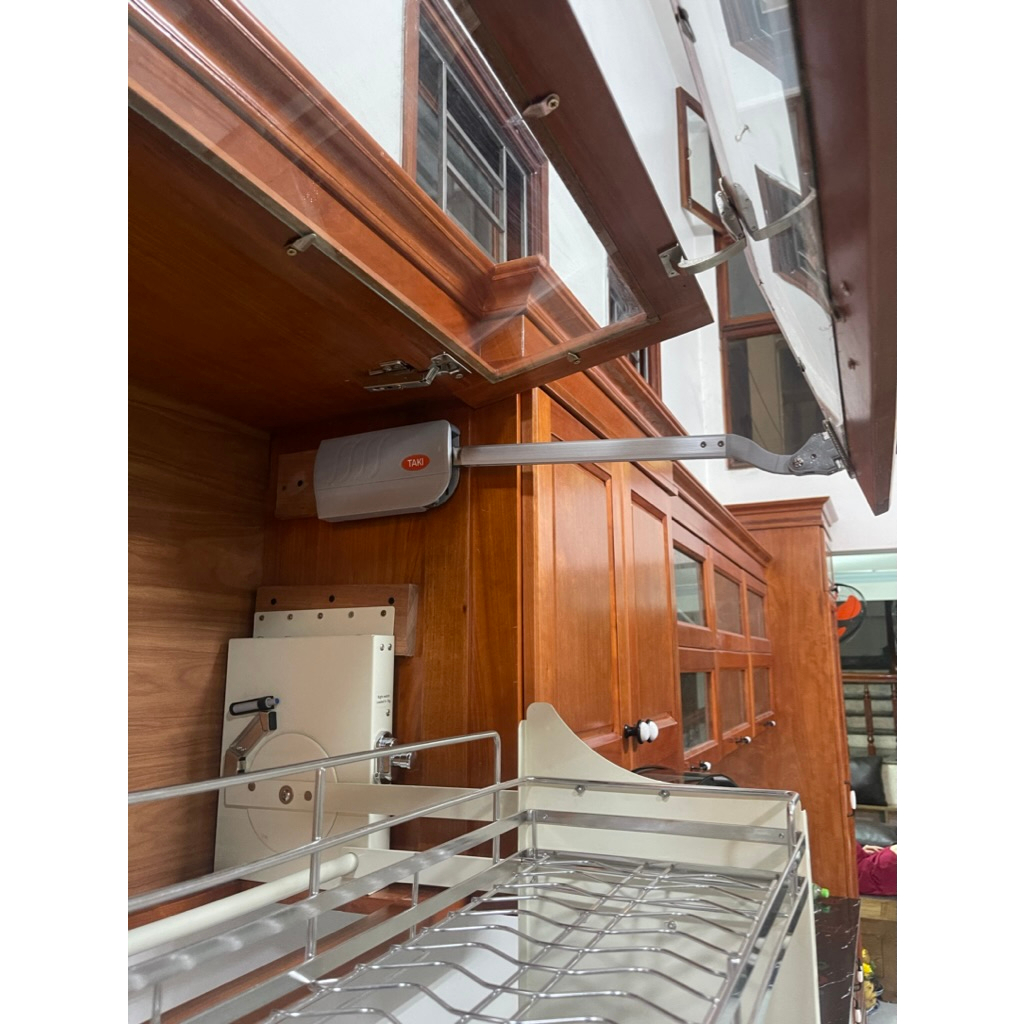 TAY NÂNG CÁNH TỦ BẾP CAO CẤP GIỐNG BLUM HÀNG CHÍNH HÃNG - BẢO HÀNH 5 NĂM