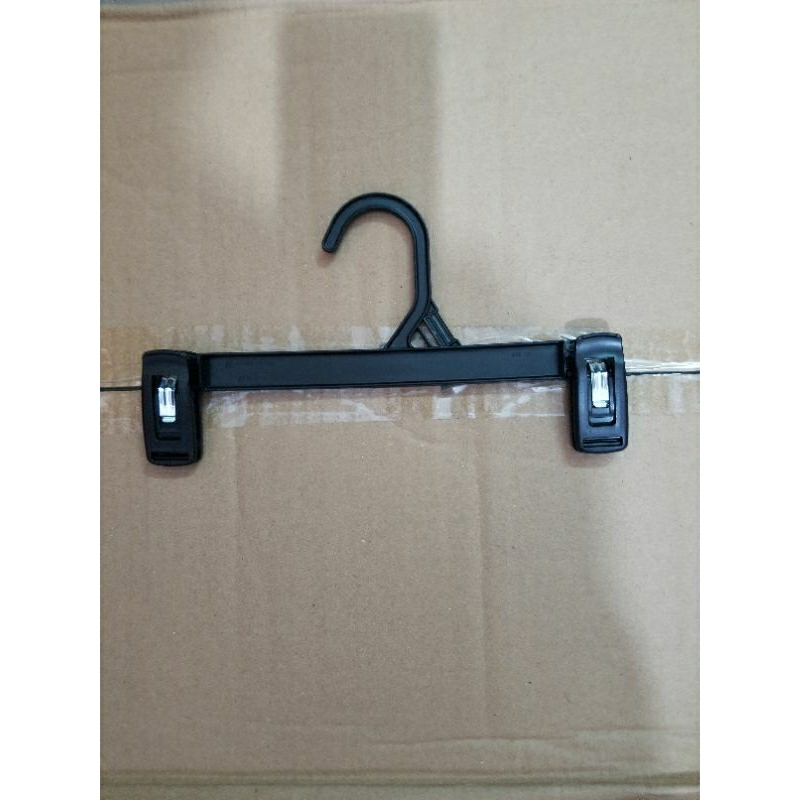 50 cái móc kẹp dẻo chỉ 110k(2.200đong/cái)