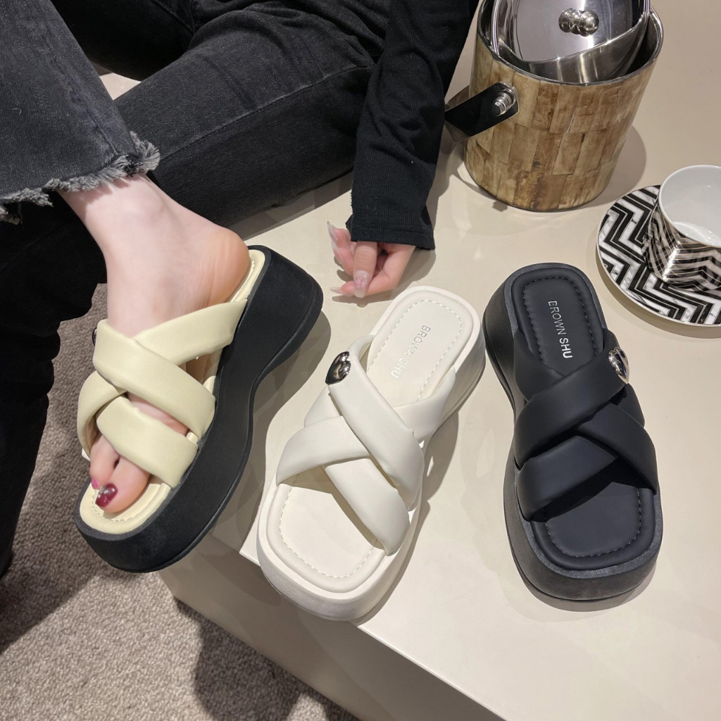 Dép nữ thời trang đế đúc tăng chiều cao quai chéo 3 màu