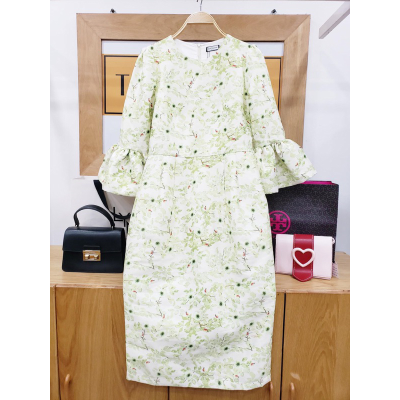 Thanh lý đầm váy Juliette Luxyry size M giật tag giấy