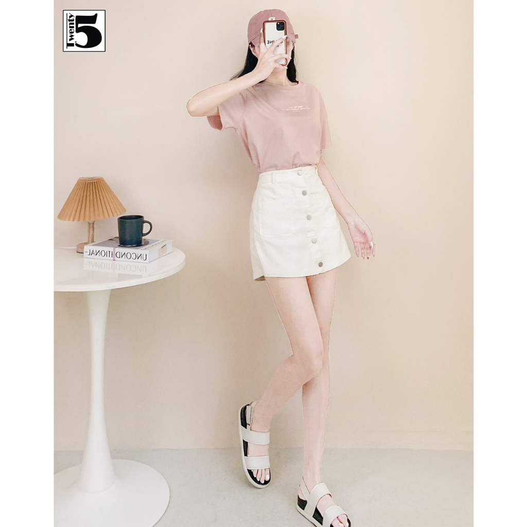 Quần Short Giả Váy Đính Cúc TWENTYFIVE 4754 - Chân Váy Chữ A Dáng Ngắn Trẻ Trung, Năng Động