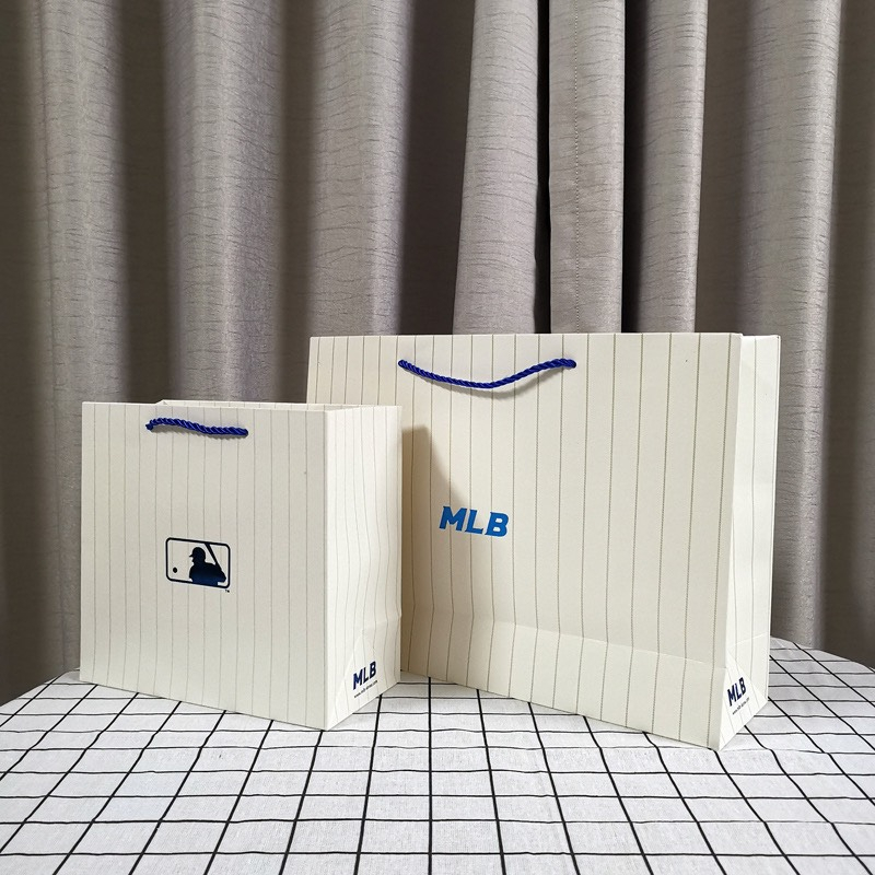 Túi giấy MLB chính hãng size 25x12x20cm và 40x35x10cm