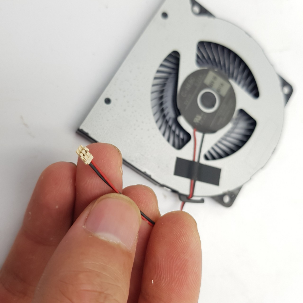 Quạt tản nhiệt máy tính laptop C-968C 7x7x0.7MM 5V 0.22A Toshiba ShopHuyenTrang