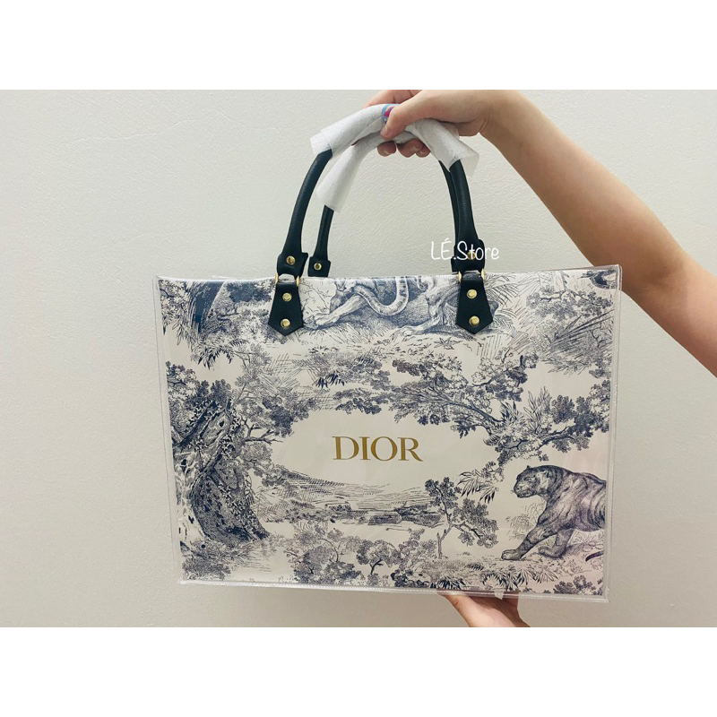 Túi giấy hãng custom size42