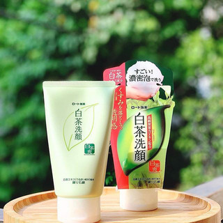 Sữa rửa mặt trà xanh Nhật