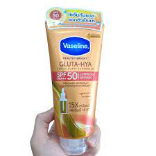 Sữa dưỡng thể Vaseline Gluta Hya serum 10x Thái Lan