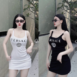 ĐẦM BODY HAI DÂY PHỐI KHUY VAI IN CHỮ VS DÁNG NGẮN