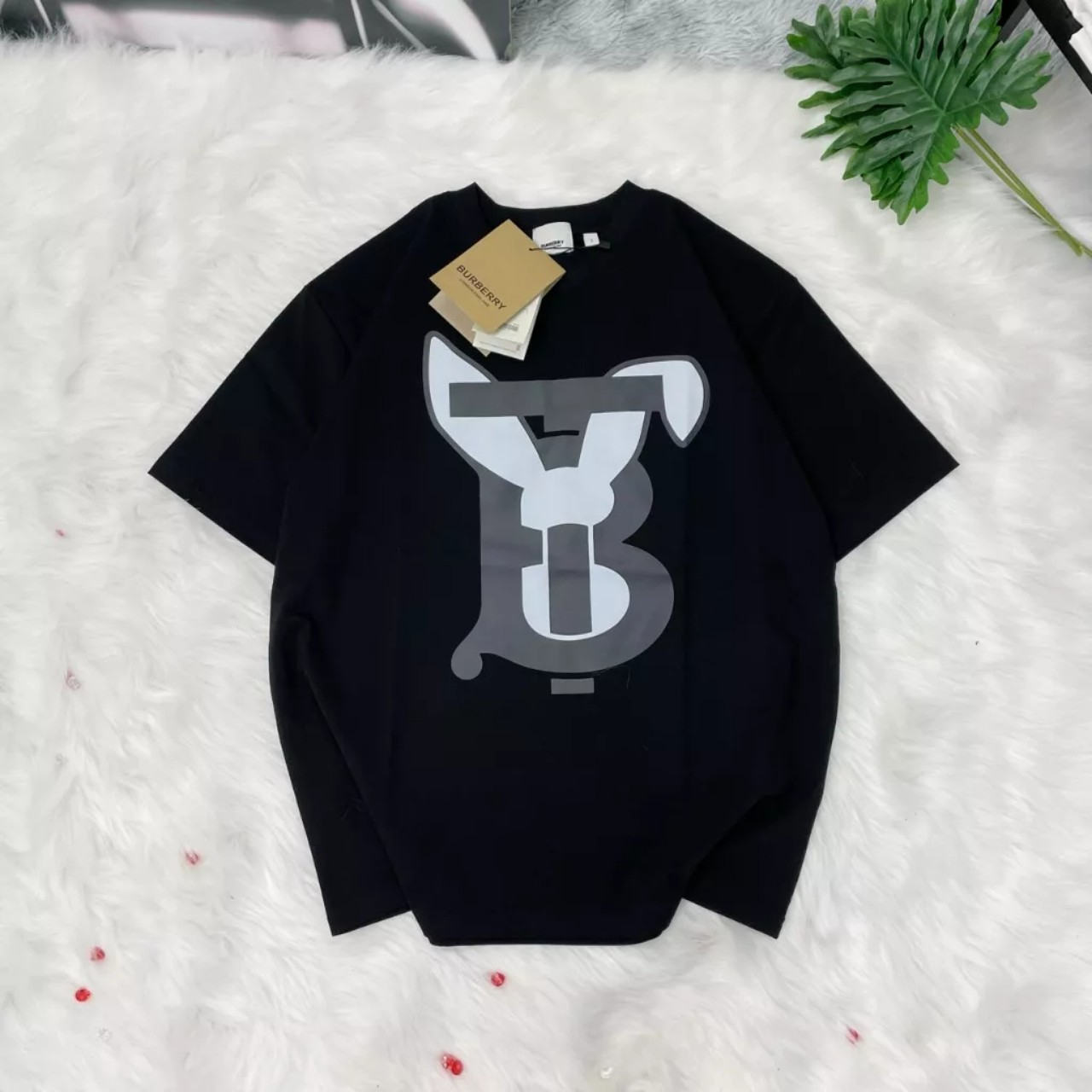 Áo thun BERBERRY thỏ form Unisex 100% cotton cao cấp, áo phông form rộng