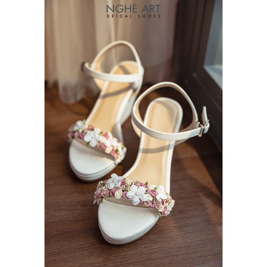 Giày cưới Nghé Art đế xuồng kết hoa 406-8p
