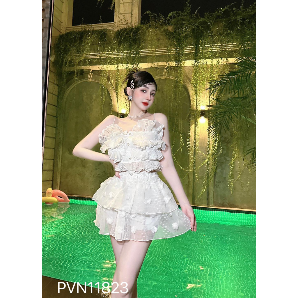 Bộ áo quần bé bé bồng bông