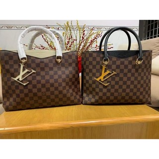 Túi công sở Lệ Vi da thật  ( size  33)