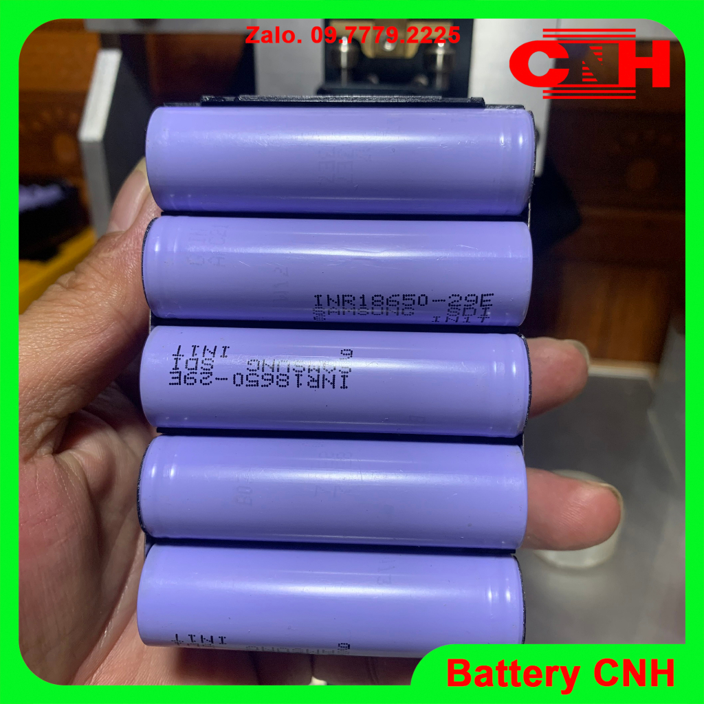 Pin Dewalt 18v 5cell 21700 dùng cho máy chính hãng. Nhận sạc zin