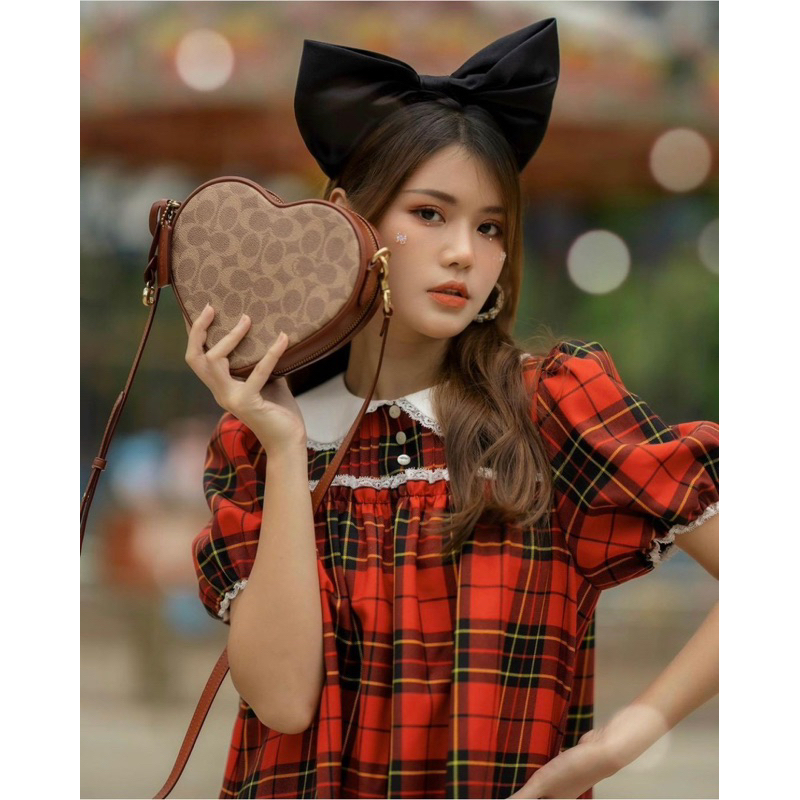 TÚI COACH TRÁI TIM