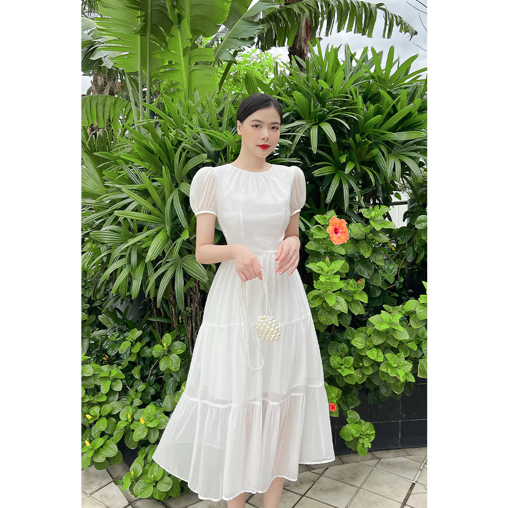 Váy trắng đi biển dáng dài vải tơ hàn mềm mịn thiết kế cổ tròn tay bồng thương hiệu Giian - GV1877TR
