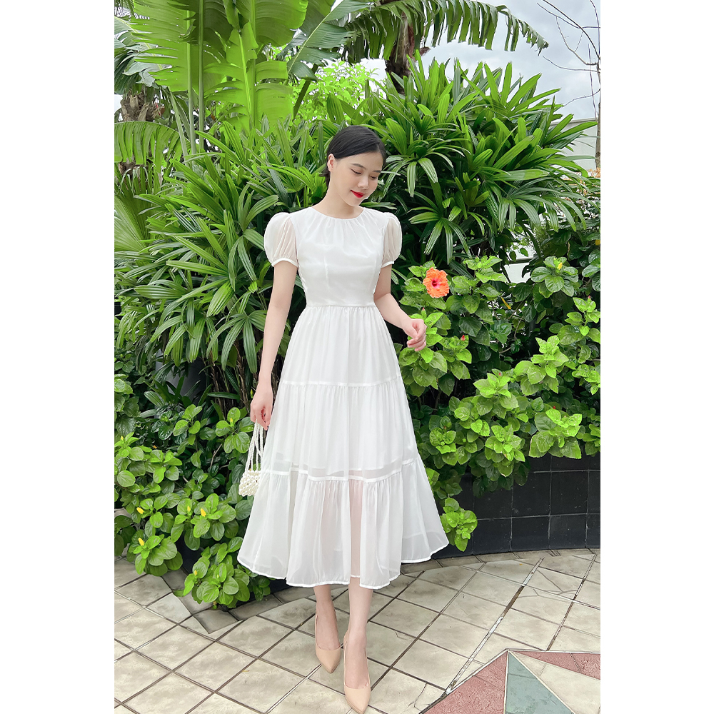 Váy trắng đi biển dáng dài vải tơ hàn mềm mịn thiết kế cổ tròn tay bồng thương hiệu Giian - GV1877TR