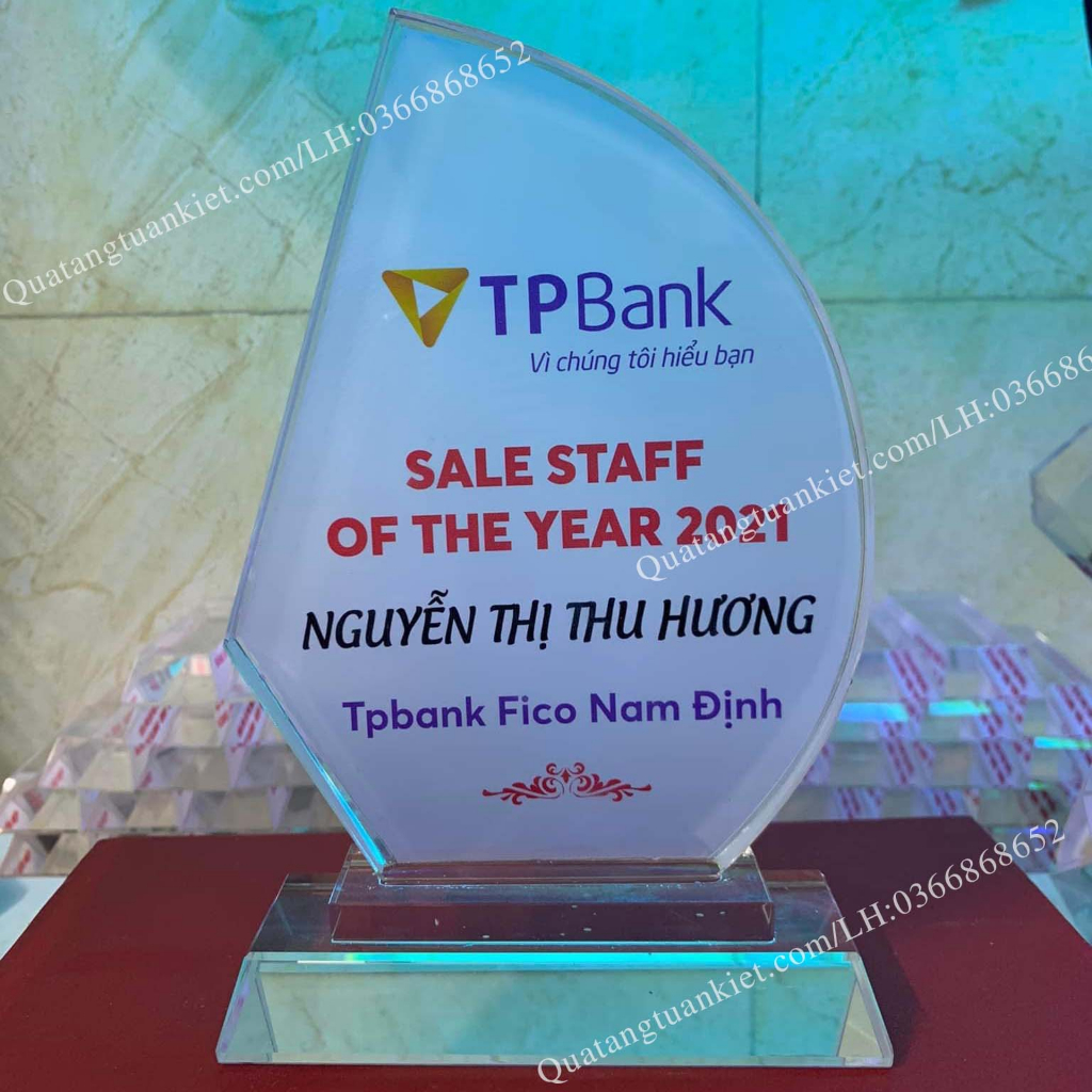 Cúp vinh danh pha lê K9 buồm thẳng cao cấp