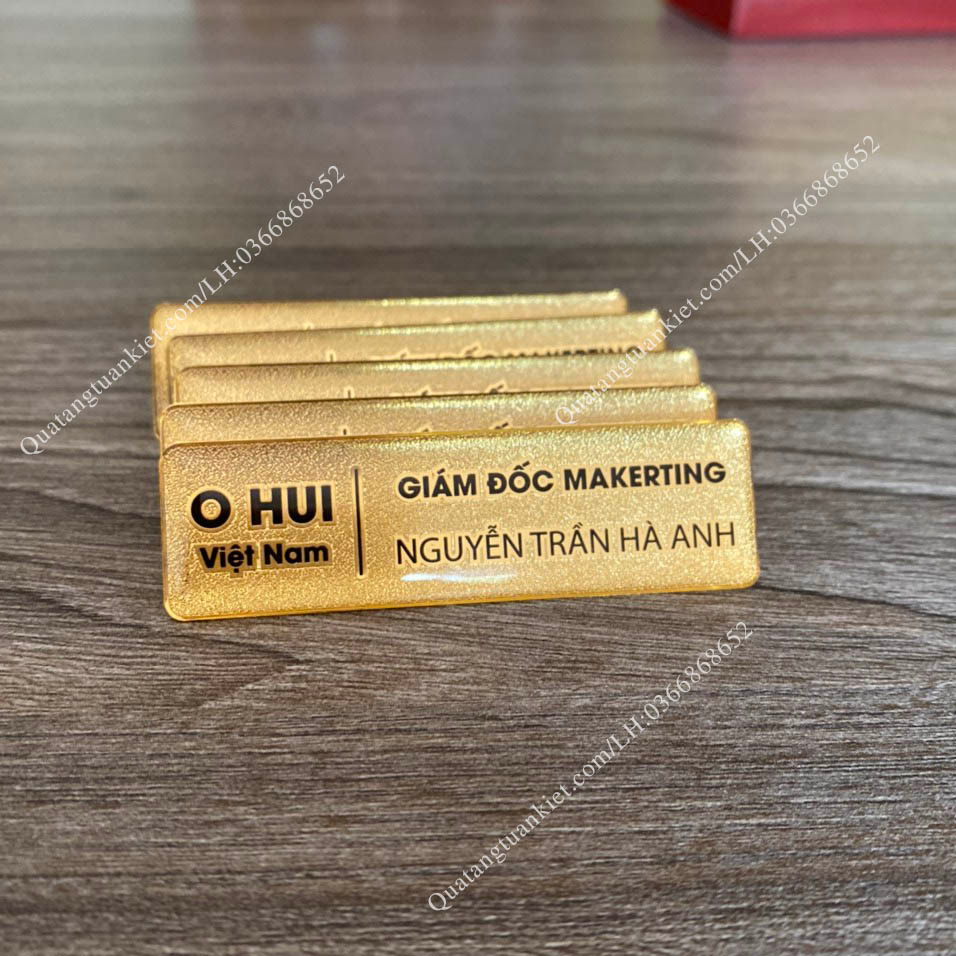 Bảng Tên Nhân Viên Mạ Vàng Đồng Ăn Mòn Sang Trọng,Cao Cấp