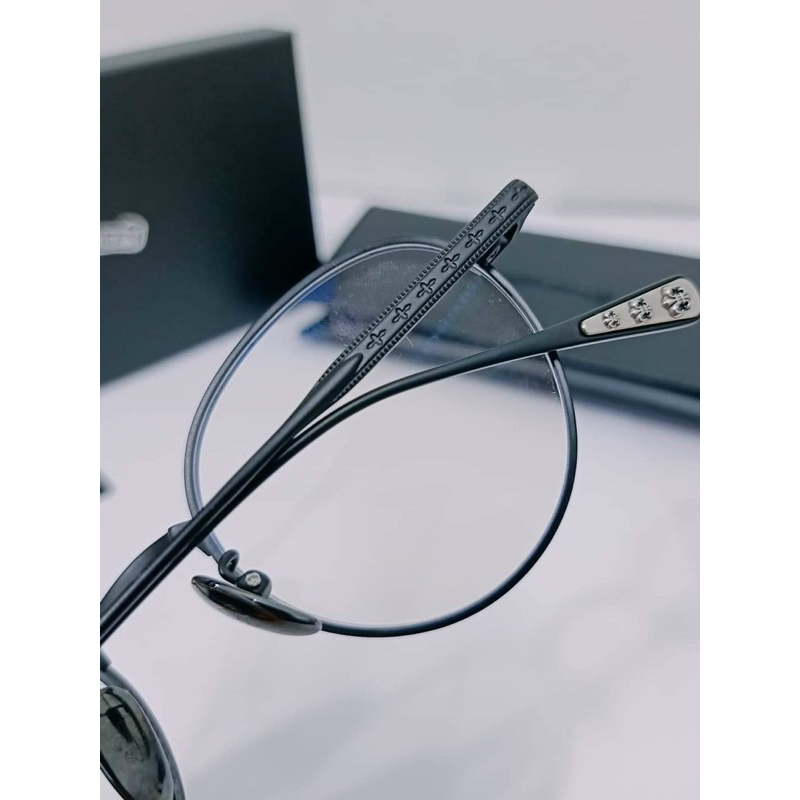 Gọng kính Chrome Hearts CH8004