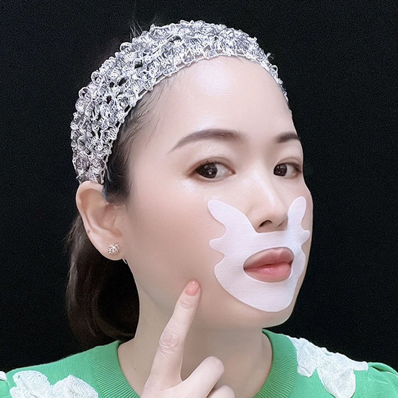 Mặt nạ collagen giảm nhăn khóe miệng rãnh cười