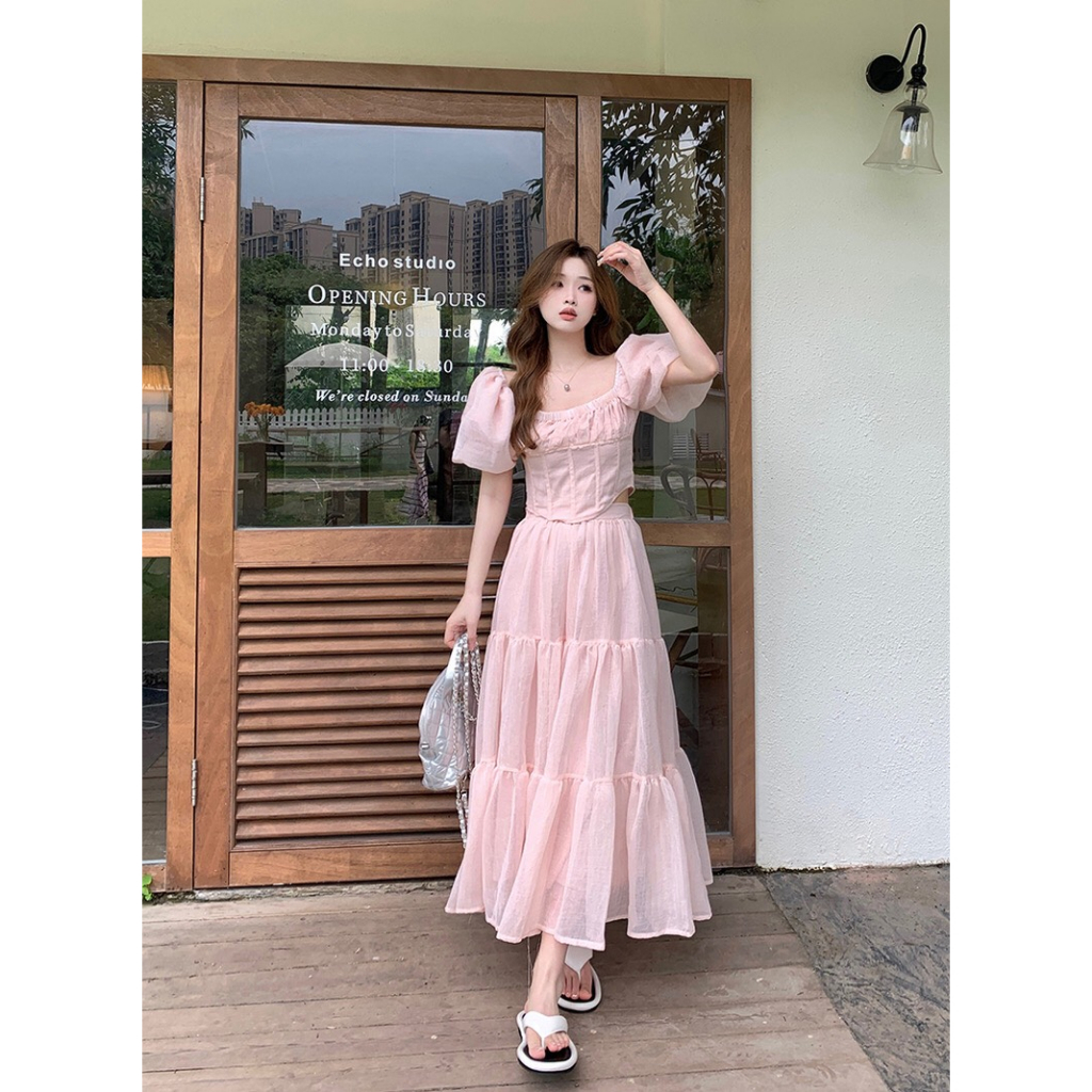 Set voan hồng gồm áo tay bồng và chân váy xòe nhẹ nhàng ngọt ngào Inin Shop