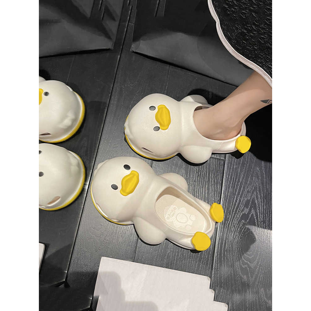 Dép bánh mì  Dép vịt vui nhộn, xấu xí và dễ thương