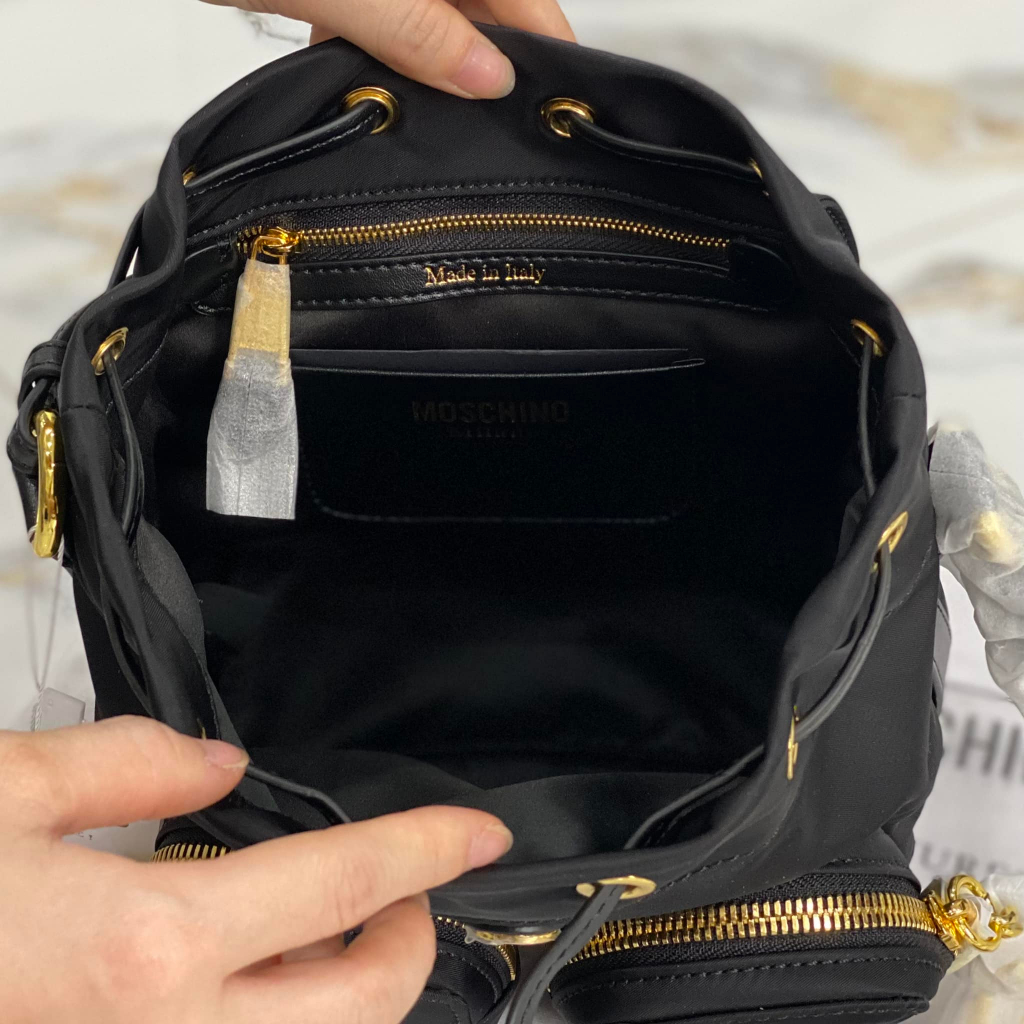 TÚI M0S Logo Lettering Nylon Shoulder