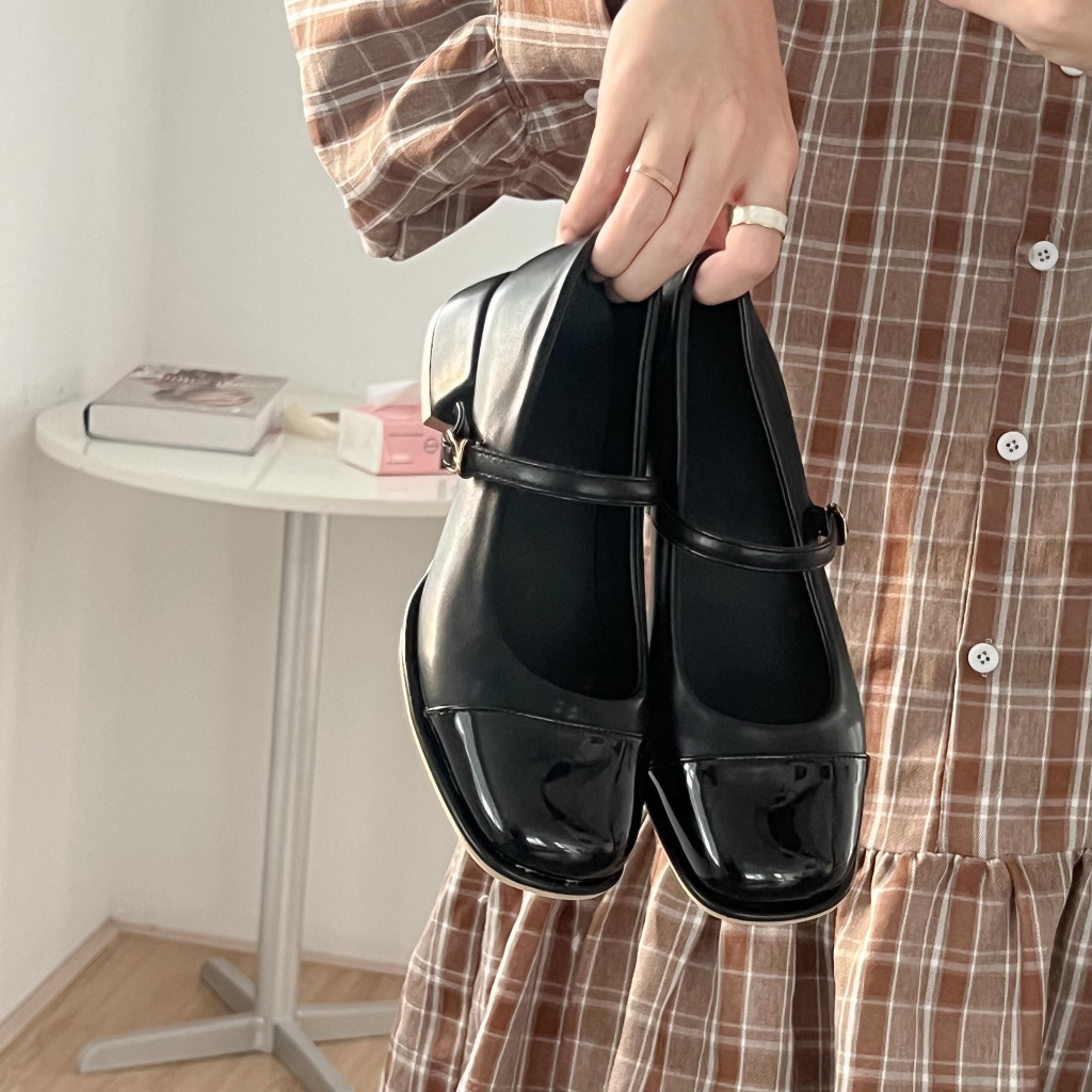 Giày búp bê nữ - C75 - GoBe - Màu đen và kem