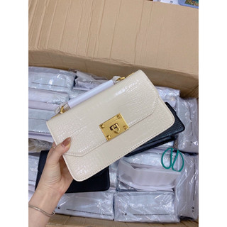 Túi khoá miu da rắn size 23