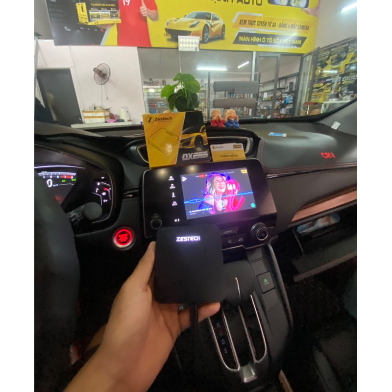 Android Box Zestech DX265 Bản 2023, Tặng Camera Hành Trình Ghi Hình 24/24....