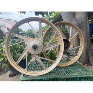 Mâm xương cá bánh đùm wave dream