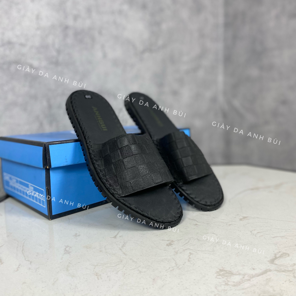 Dép nam quai ngang 100% da bò. Dép 𝐇𝐌 𝐌𝐚̃ 𝐀𝐁-𝟏𝟎𝟎𝟐 Đ𝐞̂́ 𝐊𝐡𝐚̂𝐮 chất da xịn chống bong tróc, chống hôi chân