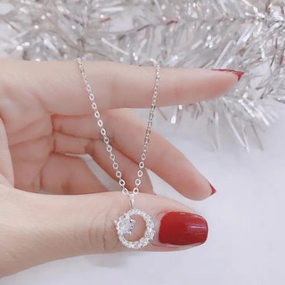 Dây chuyền mặt tròn bạc ta .