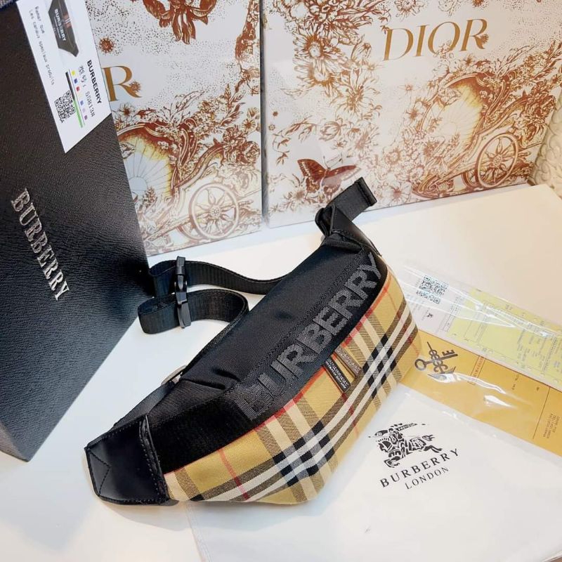 TÚI BAO TỬ BURBERRY THIẾT KẾ UNISEX FULL BOX