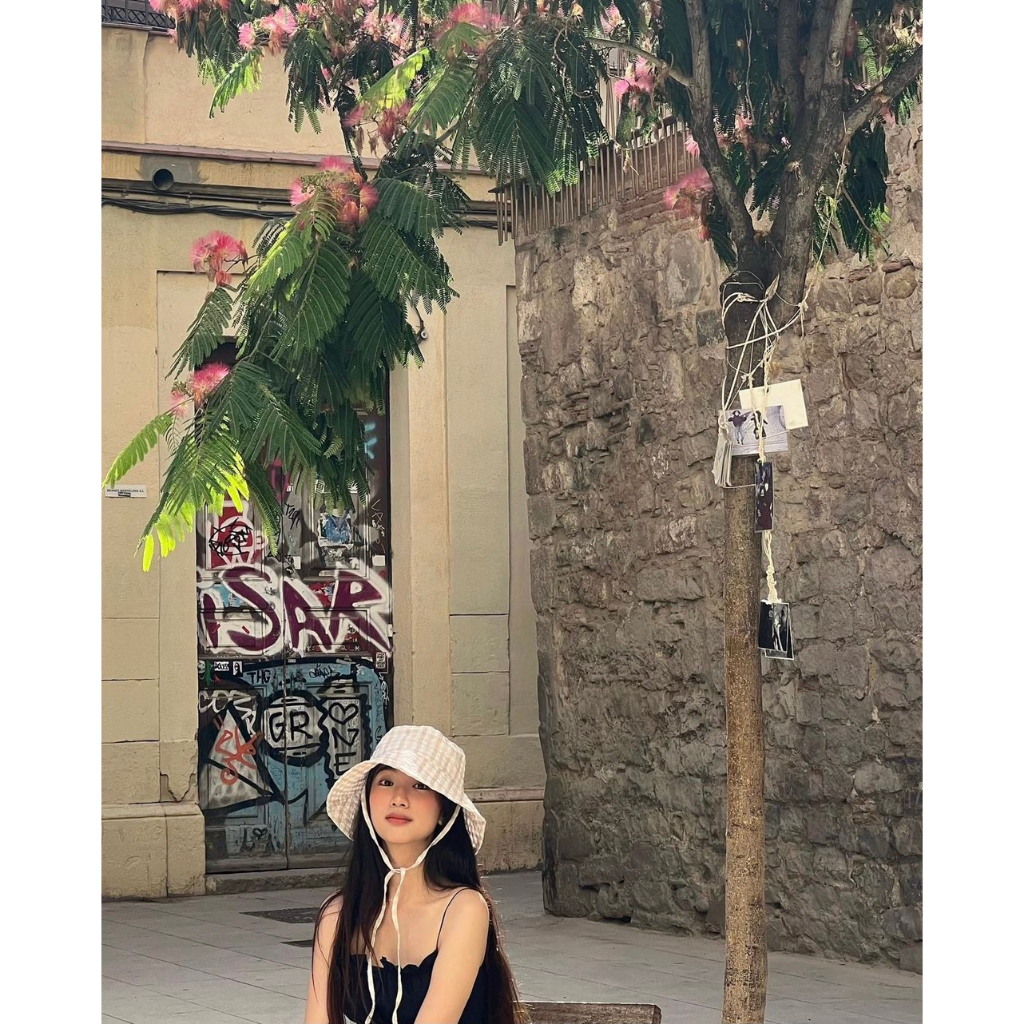 Mũ rộng vành kẻ caro thời trang nữ mũ Hà Thi