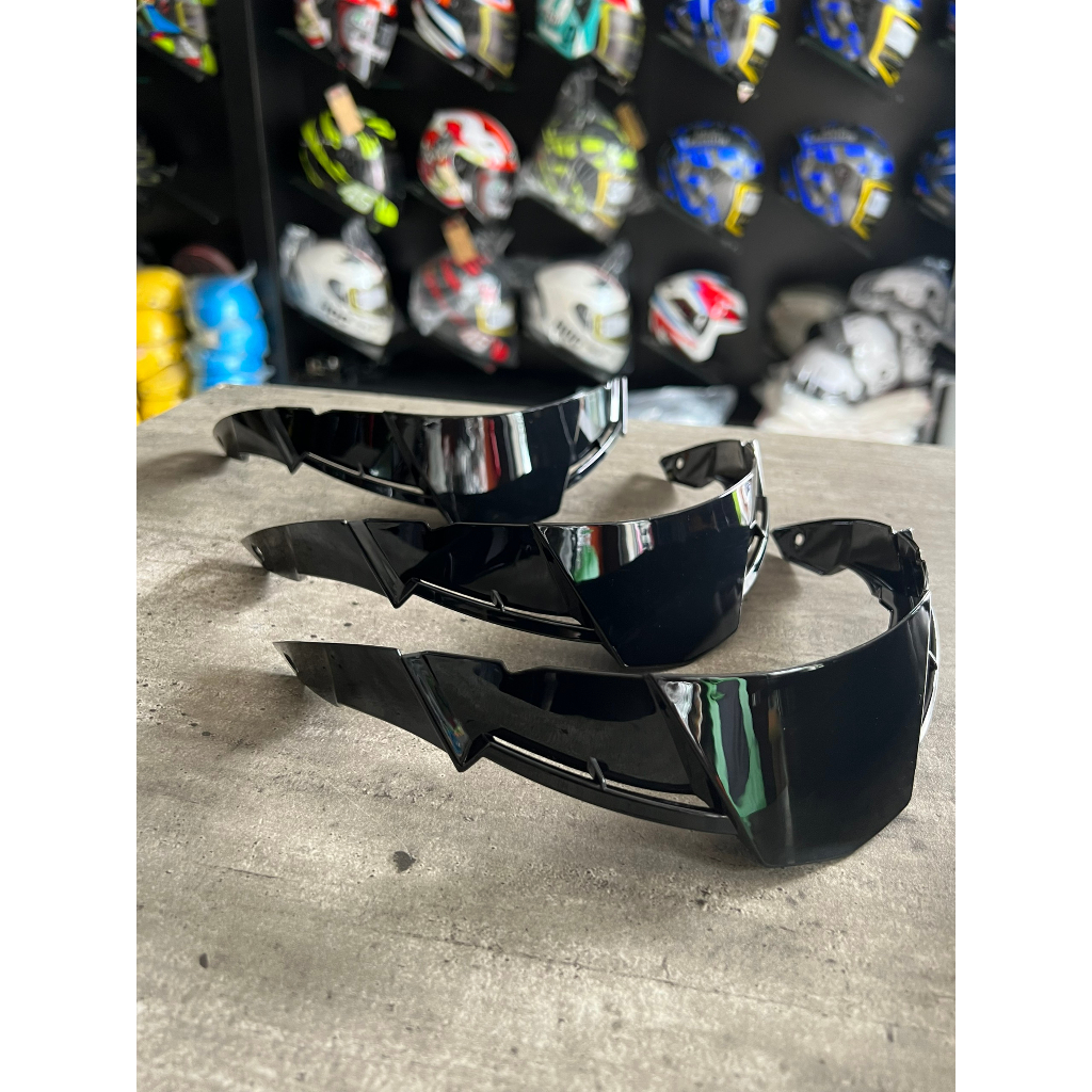 Đuôi gió mũ bảo hiểm trang trí nón fullface - 3/4 - Tặng kèm ốc vít.