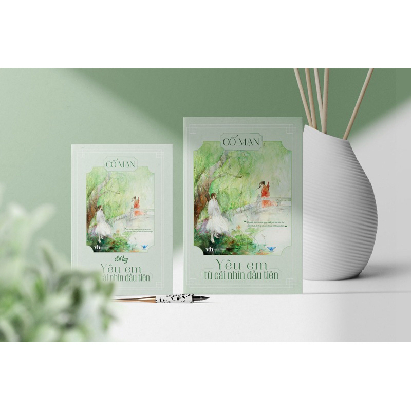 Sách - Yêu em từ cái nhìn đầu tiên - Minh Quang Books 2023 (Tặng kèm 7 bookmark nhân vật và 3 Postcard)