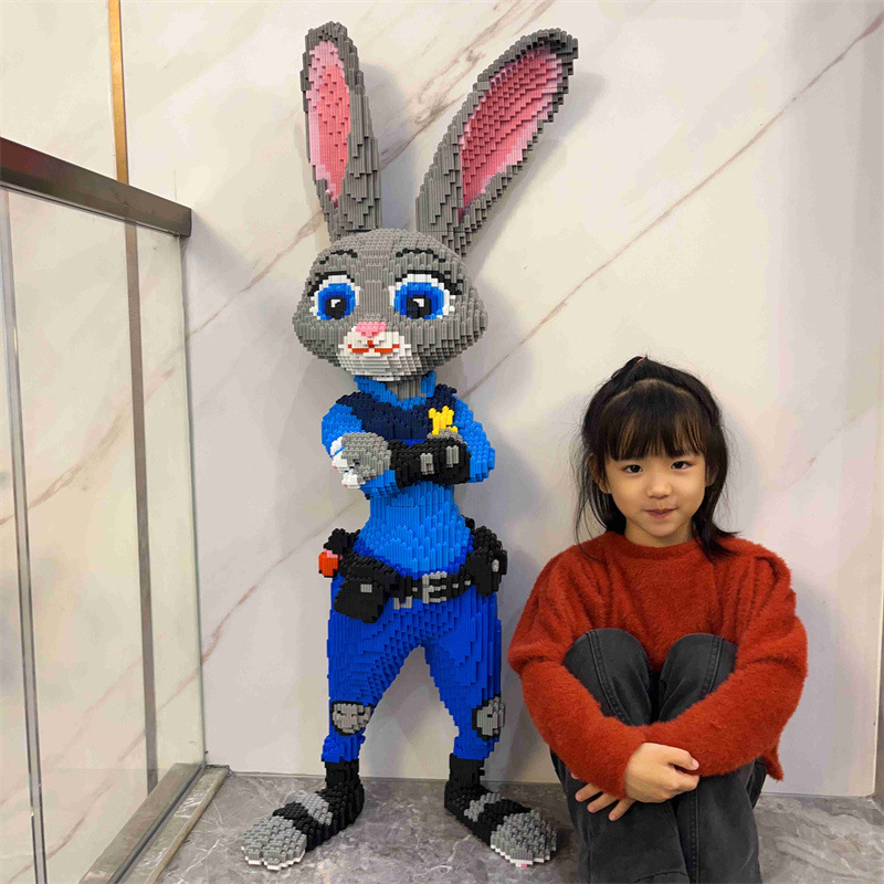 Size To 68cm Đồ Chơi Lắp Ráp Mô Hình Doraemon Doremon Thần tài Cầm Vàng Cỡ Lớn 1m 100cm Lê Gõ