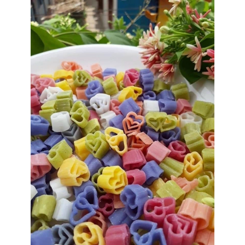 Nui ngũ sắc rau củ hình hoa lá hữu cơ dành cho bé ăn dặm eatclean & healthy gói 500gr