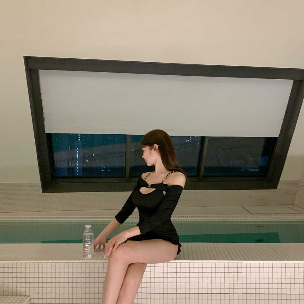 (Mặc 2 kiểu) Bikini một mảnh thun gân mềm mại siêu hack dáng, khoe ngực tôn dáng che bụng, đồ bơi sexy Hàn Quốc