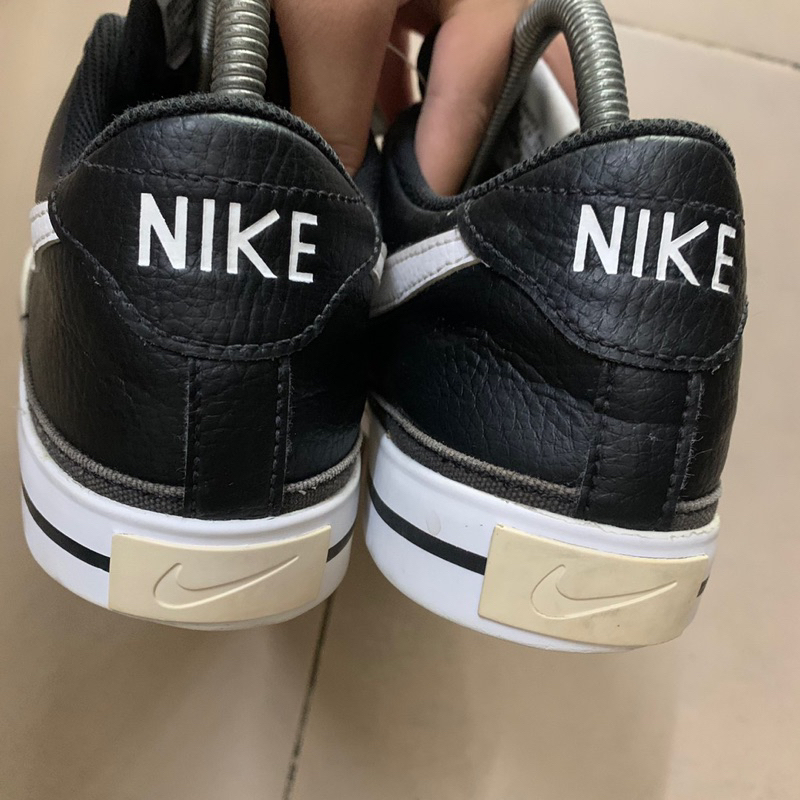 Giày chính hãng đã qua sử dụng