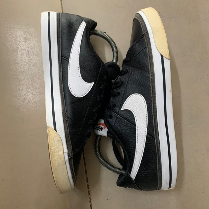 Giày chính hãng đã qua sử dụng